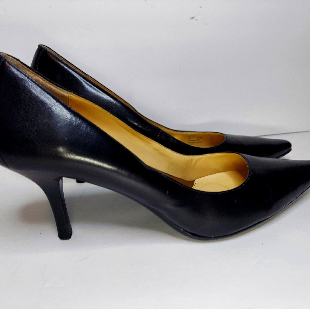 Calvin Klein "Dolly" kidskin heels 9.5